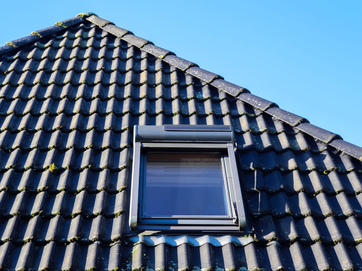 Installation d’un Velux neuf sur une toiture